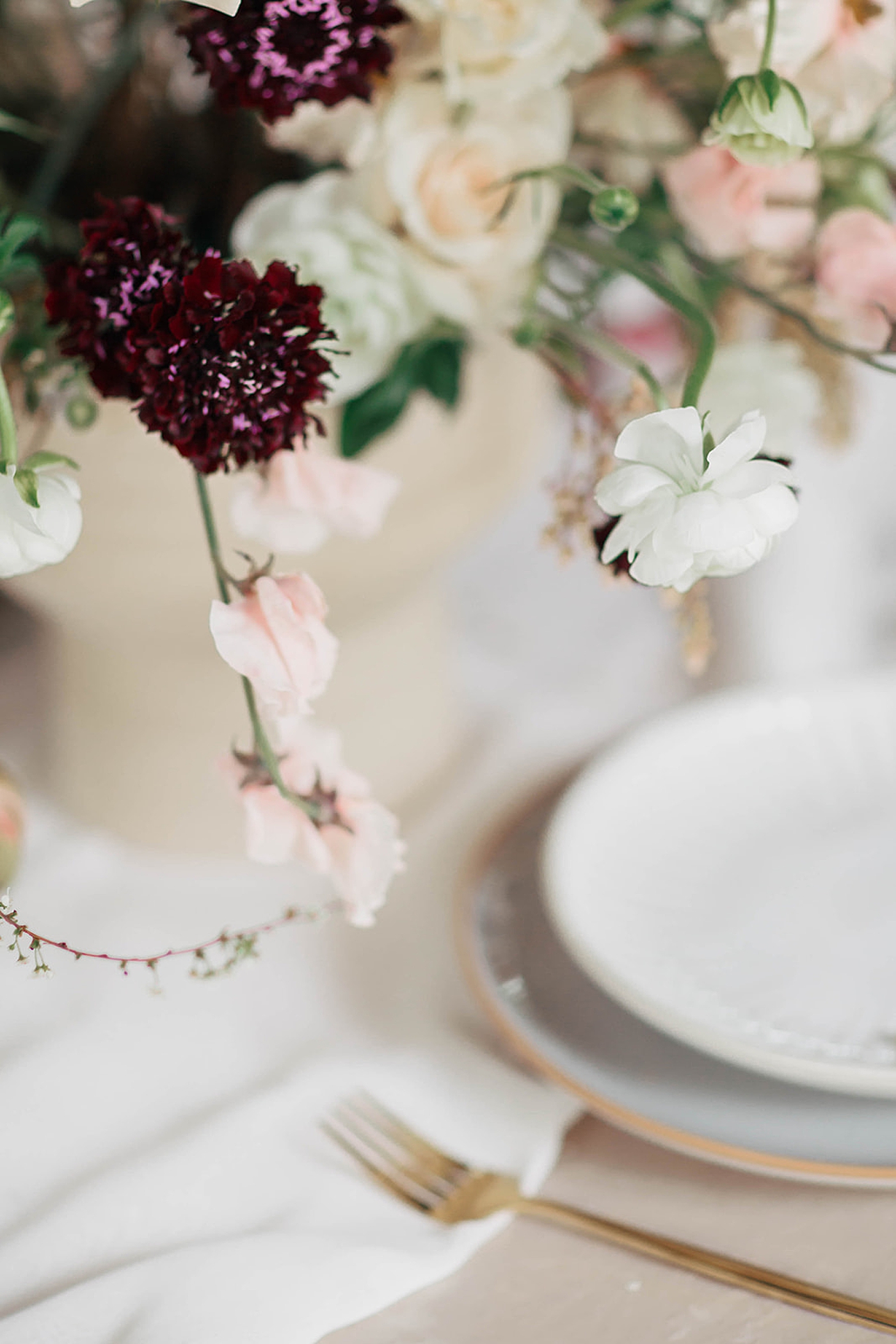 Details of wedding flowers on a table | Carters Event Co