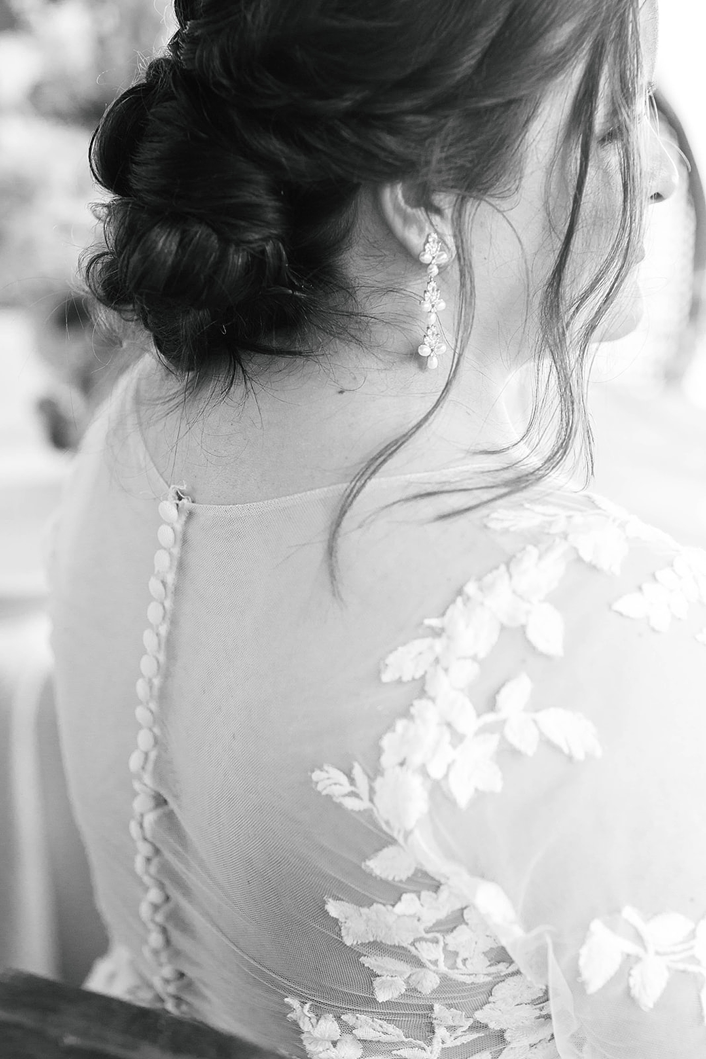 Black and white image of brides hair and gown | Carters Event Co